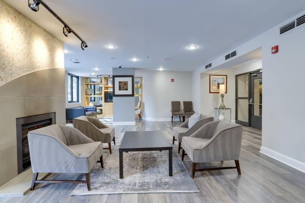 Gorgeous 1 Bedroom Condo At Ballston Place With Gym Arlington Zewnętrze zdjęcie