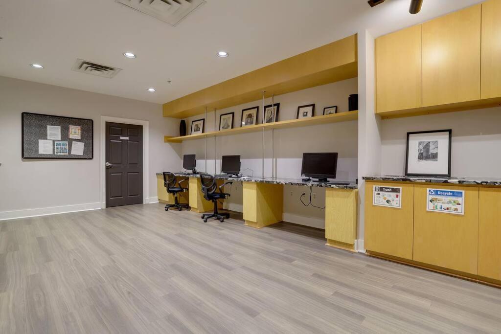 Gorgeous 1 Bedroom Condo At Ballston Place With Gym Arlington Zewnętrze zdjęcie